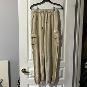 Beige nike cargo sweatpants